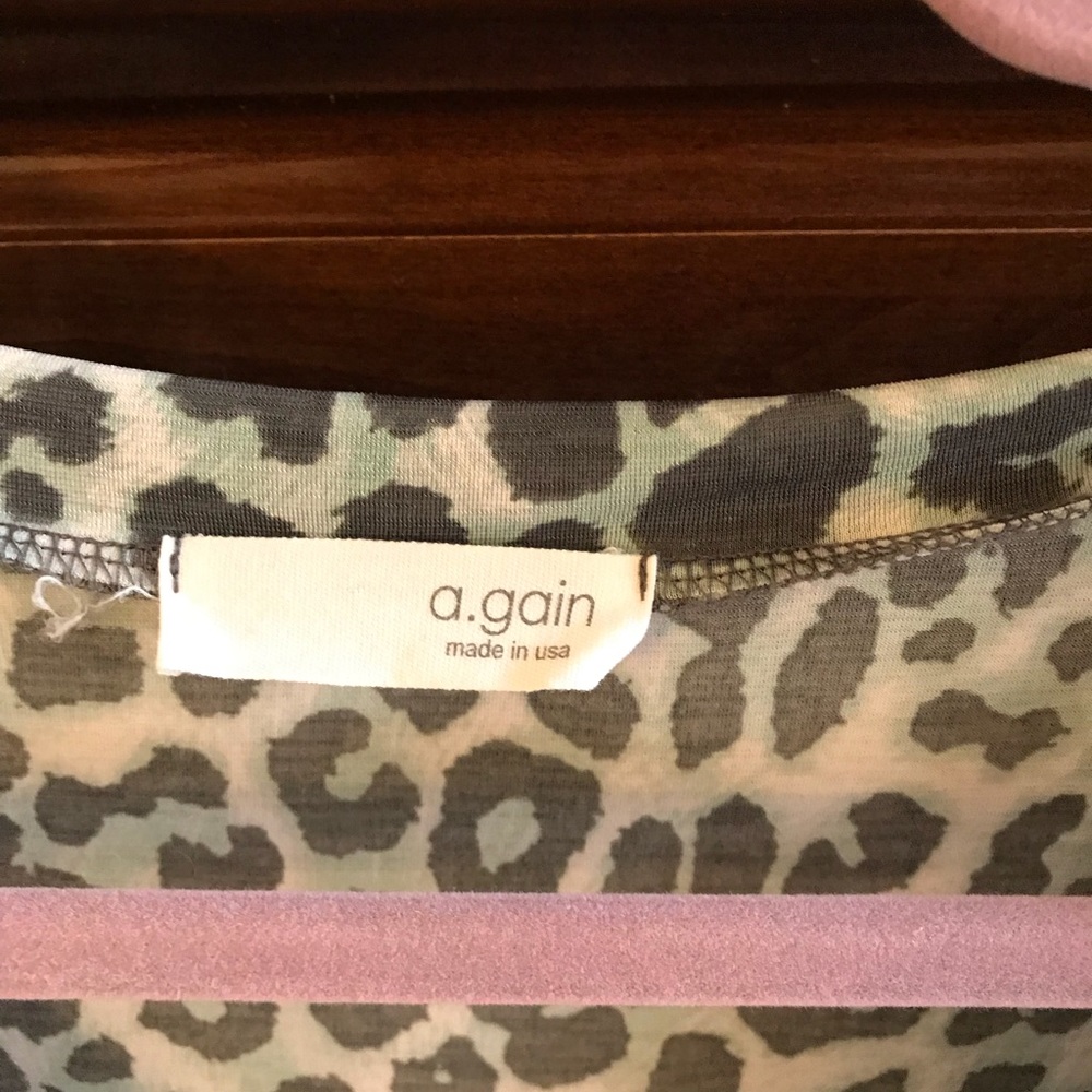 A.Again leopard shirt - Picture 2 of 2